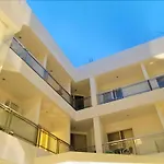 Jeffrey S Hotel