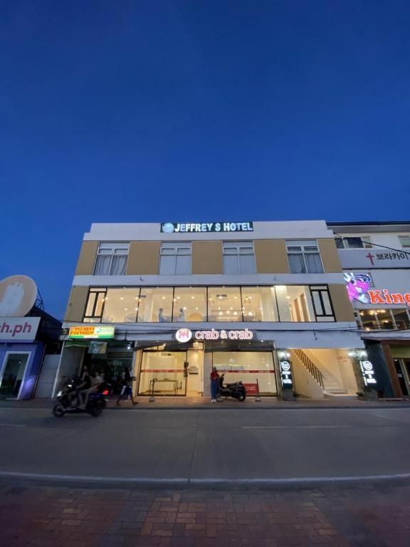 Hotel Jeffrey S
